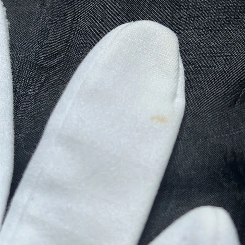 Vintage Aris white cotton wrist gloves with scalloped‎ hem